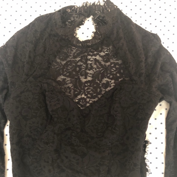 Bebe cropped lace top - Picture 3 of 4